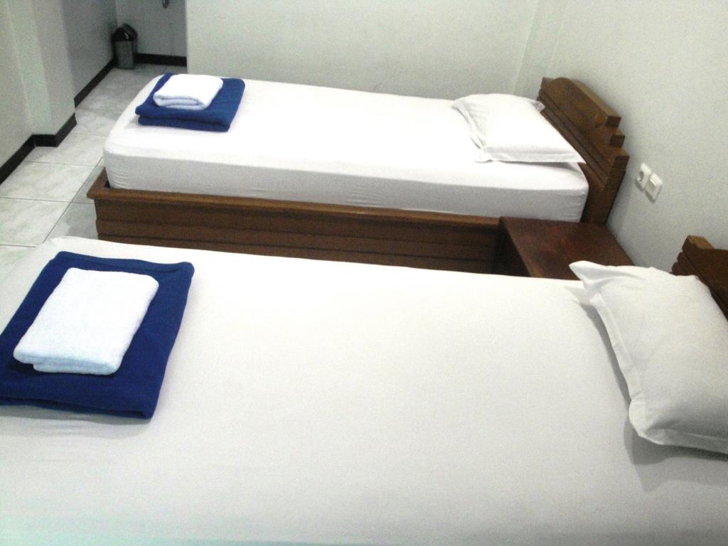 Hotel Trio Surakarta  Room photo