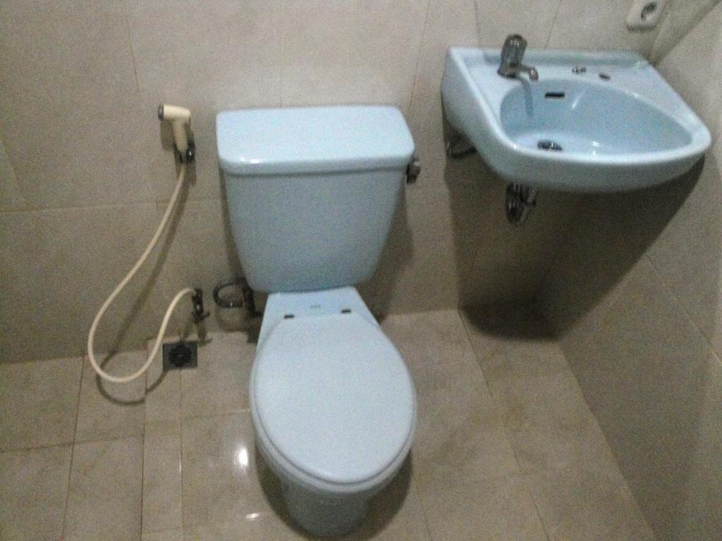 Hotel Trio Surakarta  Room photo